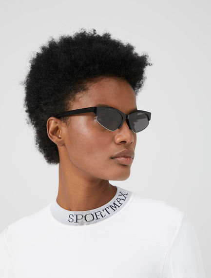 Occhiali con montatura combinata in acetato nero e metallo