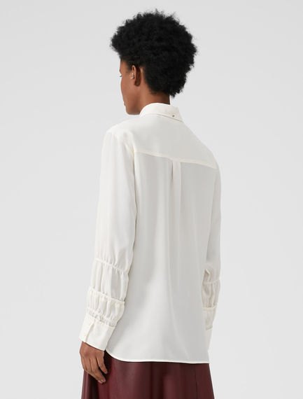 Camicia in seta con maniche smocked