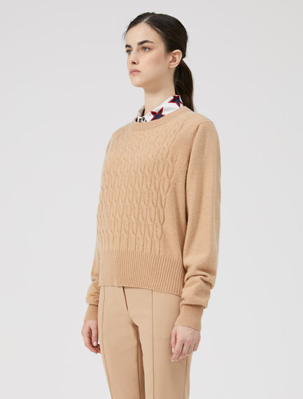 Maglia in cachemire a trecce