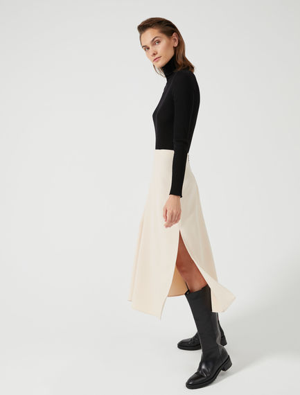 Maglia roll-neck a coste