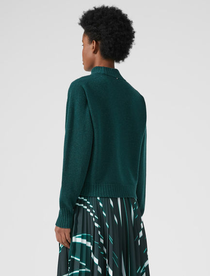 Maglia in lana a collo alto