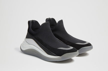 Sneakers Futuristic