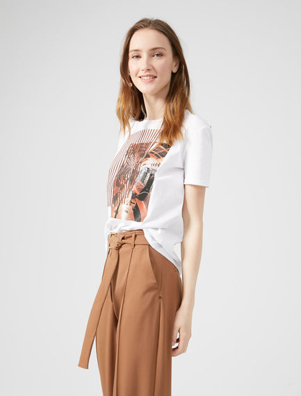 T-shirt con stampa e ricamo