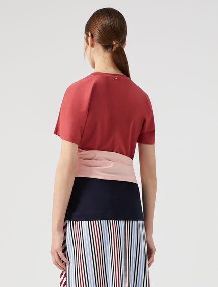 T-shirt con fusciacca drappeggiata