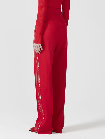 Pantaloni ampi