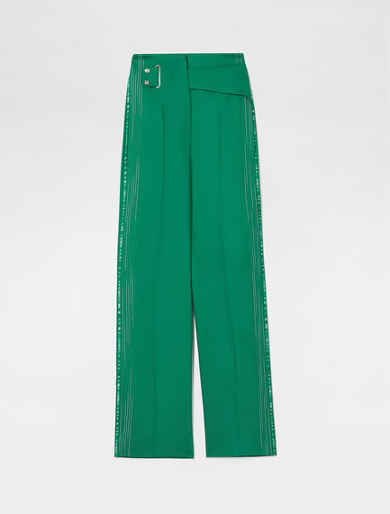 Pantaloni ampi