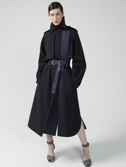 Trench in lana