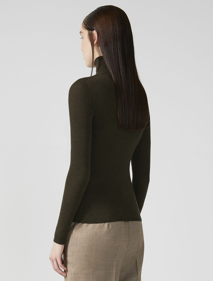 Maglia collo alto a costine
