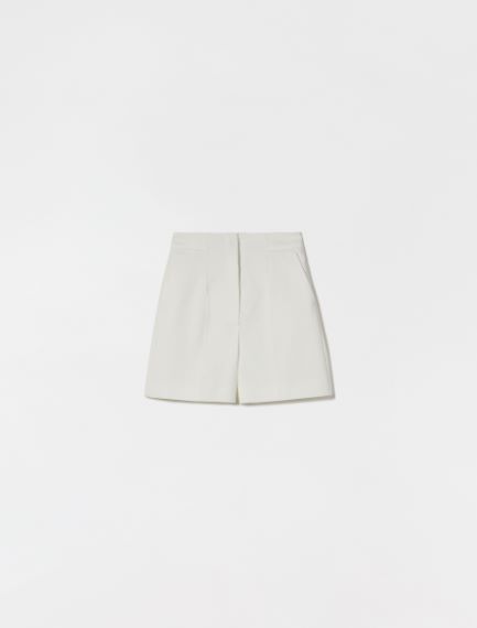 Bermuda in gabardina di cotone stretch