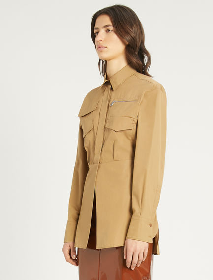 Camicia con tasche applicate
