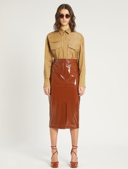 Camicia con tasche applicate