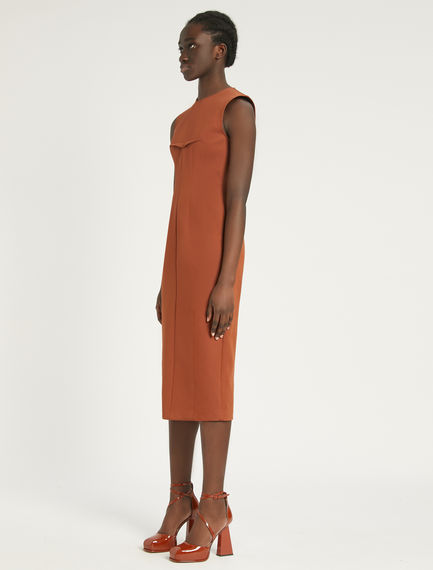 Sleeveless dress