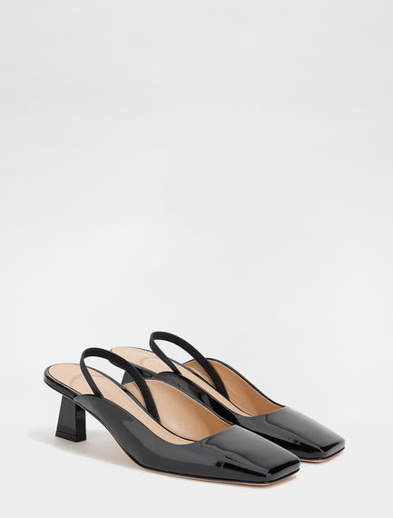 Slingback in vernice