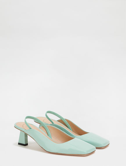 Slingback in vernice