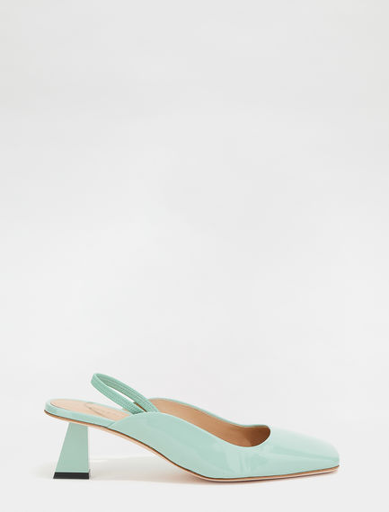 Slingback in vernice