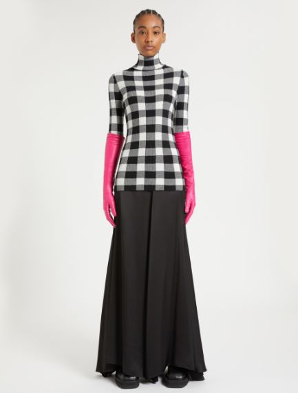 Flared skirt