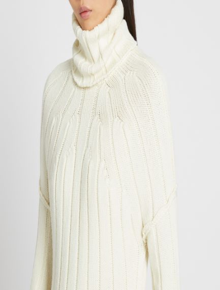 Knit dress