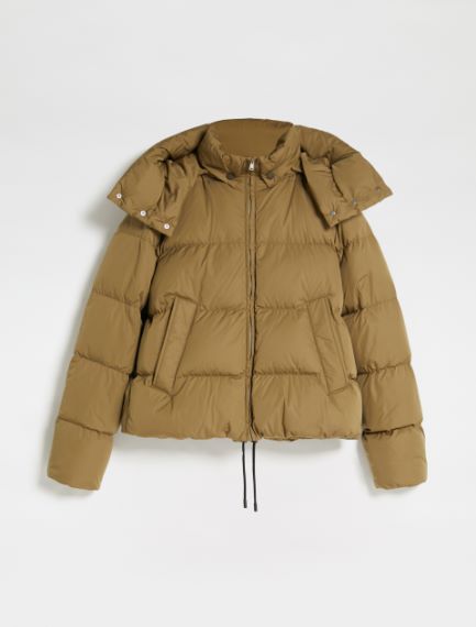 Piumino boxy con cappuccio staccabile