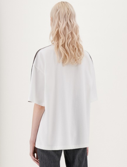 T-shirt stampata