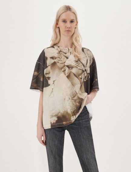 T-shirt stampata