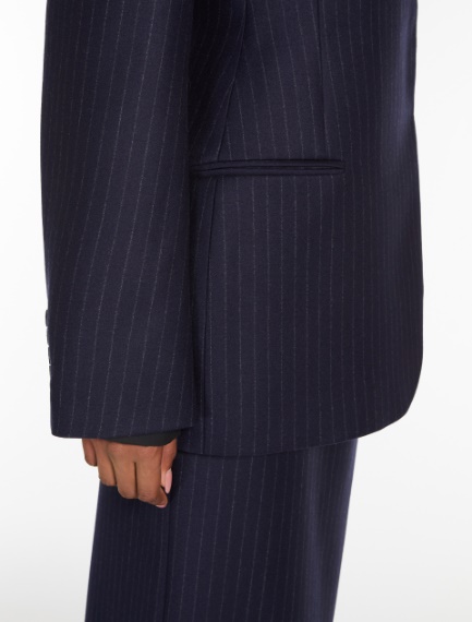 Tailored blazer