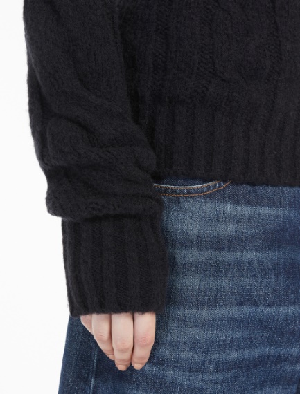 Alpaca blend crew-neck jumper