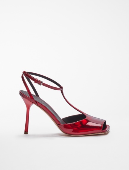Sandalo T-strap in vernice