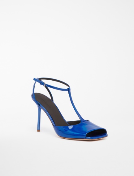 Sandalo T-strap in vernice