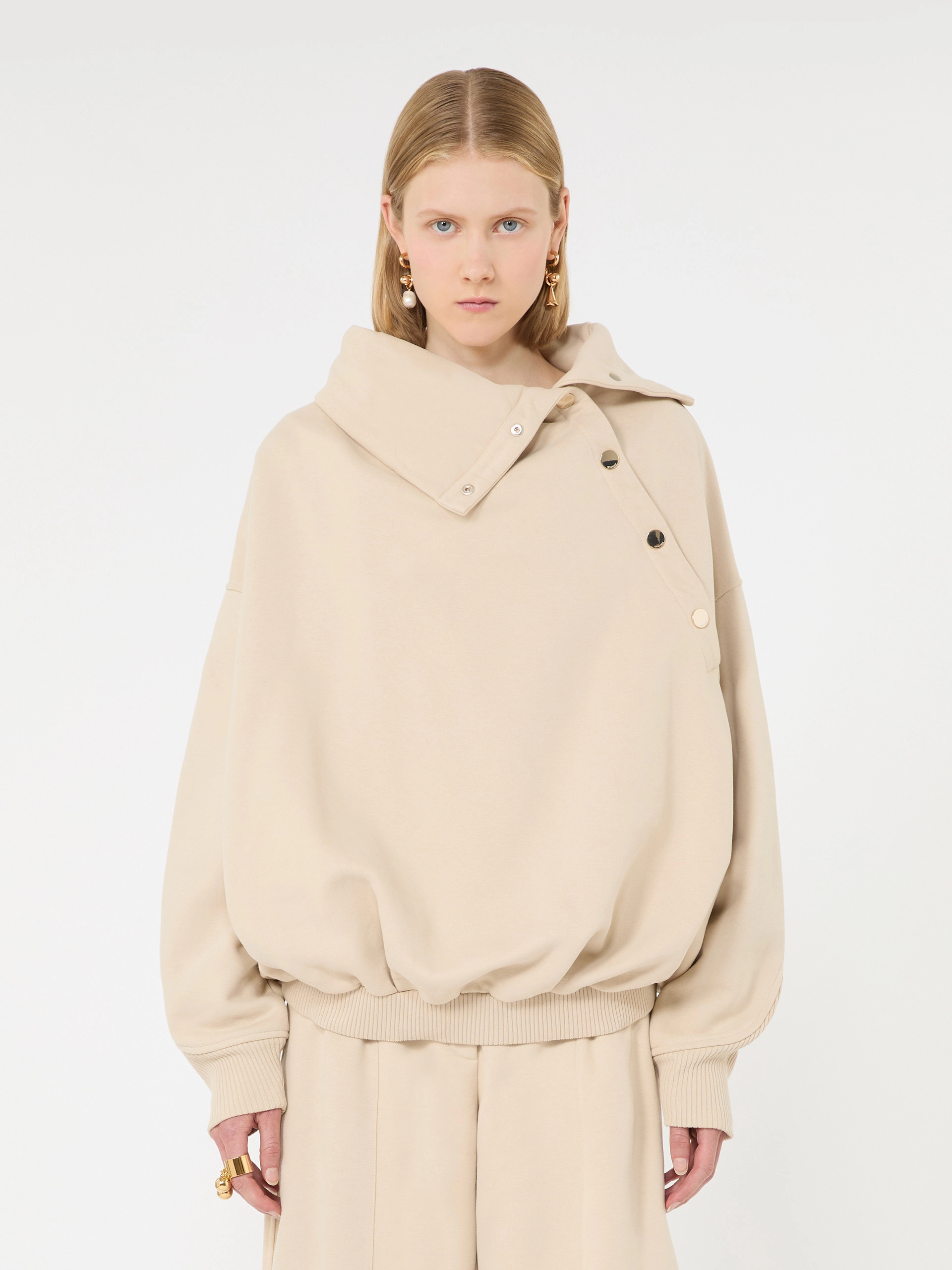 Oversized sweatshirt with an asymmetric fastening - BEIGE - Sportmax - 2